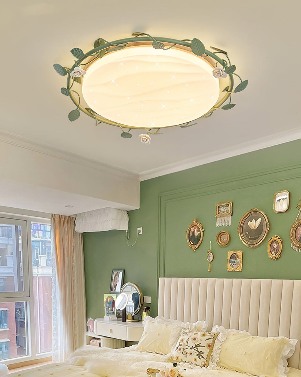 lush Mount Ceiling Light with Leaf Design