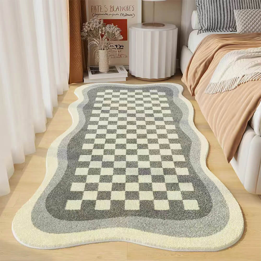 Checkerboard Area Rug with Scalloped Edges